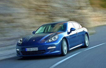 porsche panamera photo