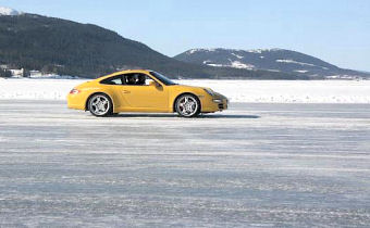 pilotage sur glace laponie porsche